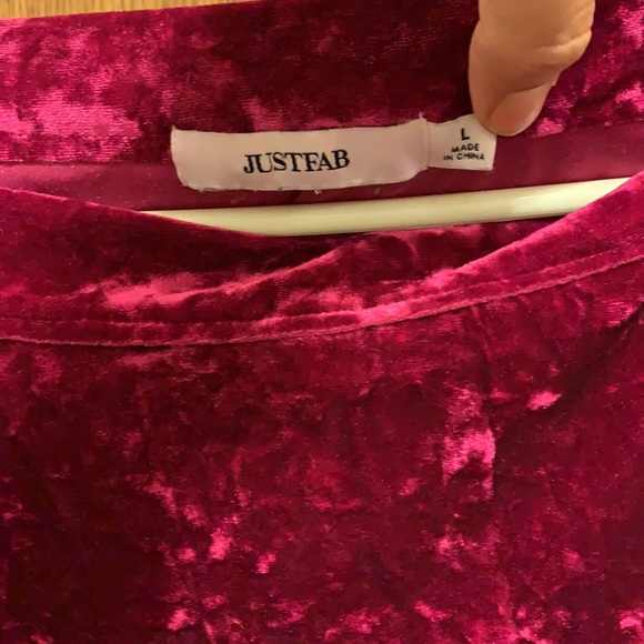 Just Fab velveteen sweater - Picture 2 of 3